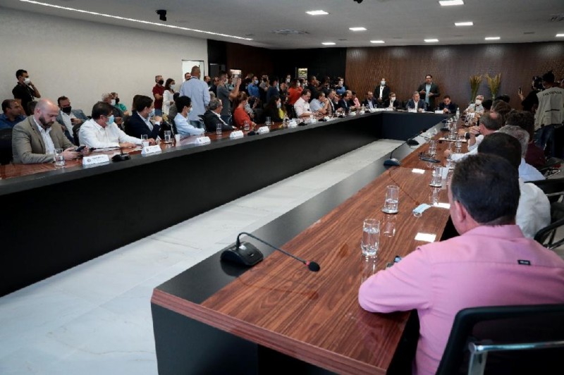Sinfra-MT publica cartilha com orientações sobre o programa MT Iluminado