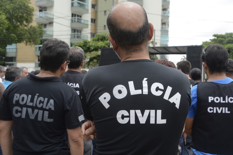 Servidores das forças de segurança de MG fazem ato por aumento