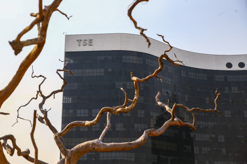 TSE cria Ouvidoria da Mulher para combater violência política