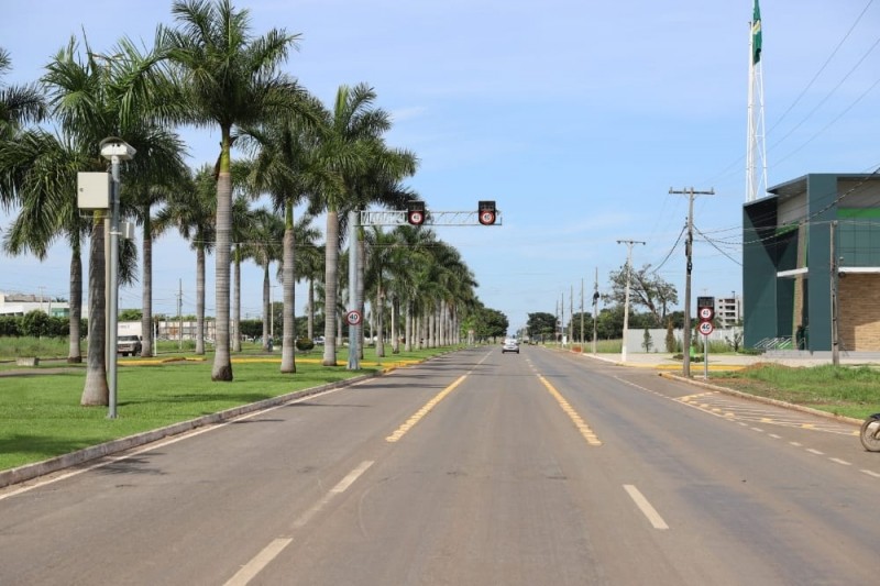Lombadas eletrônicas começam a multar a partir de abril