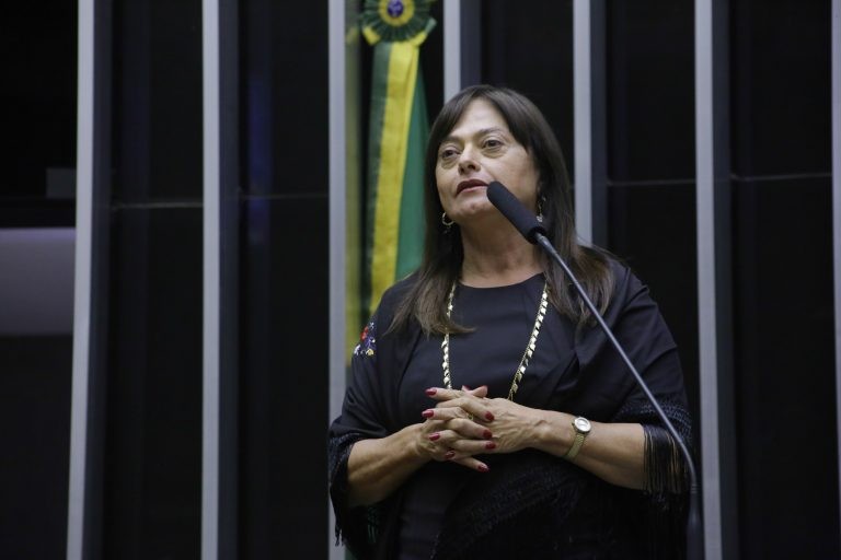Projeto susta limites na captação de recursos de incentivo à cultura