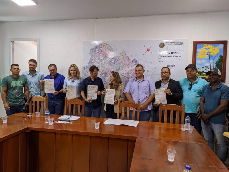 Sema entrega licenças ambientais para a construção de pontes pela Prefeitura de Juína