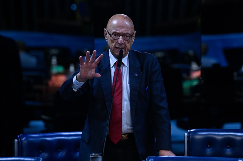 Esperidião Amin defende fundo para estabilizar preços de combustíveis