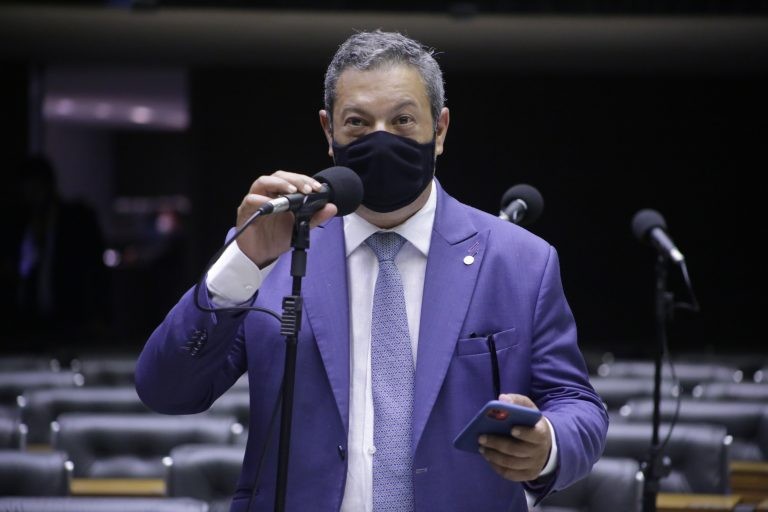 Proposta zera alíquota de IPI sobre sorvetes