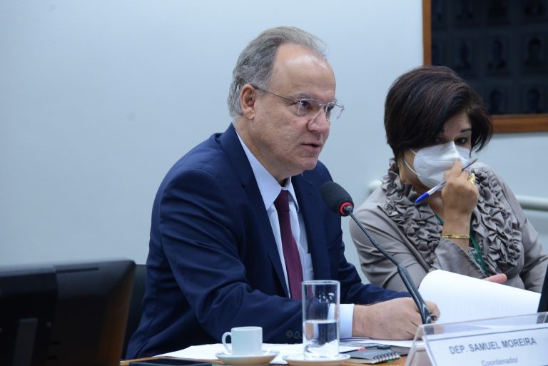 Especialistas apoiam consulta popular para referendar eventual decisão sobre semipresidencialismo