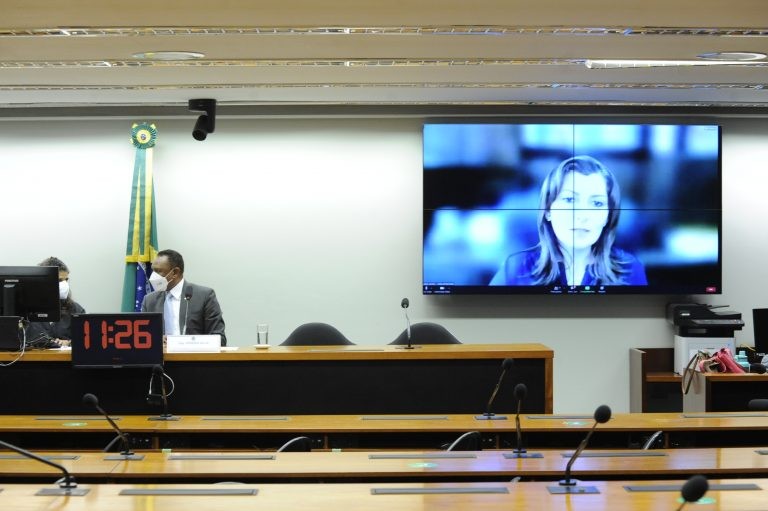 Debatedores defendem mais recursos no Orçamento para instituições de longa permanência de idosos