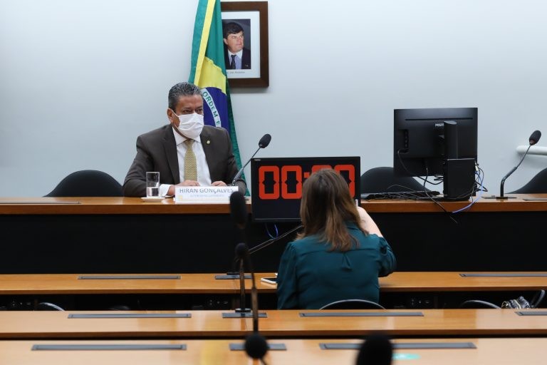Médicos defendem mês dedicado à conscientização sobre doenças cardiovasculares