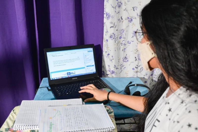 Seduc libera 11ª parcela do auxilio internet para profissionais da educação