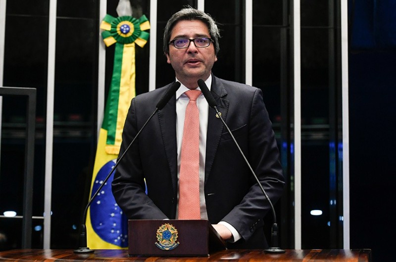 Senado prorroga por 30 dias Comissão de Petrópolis