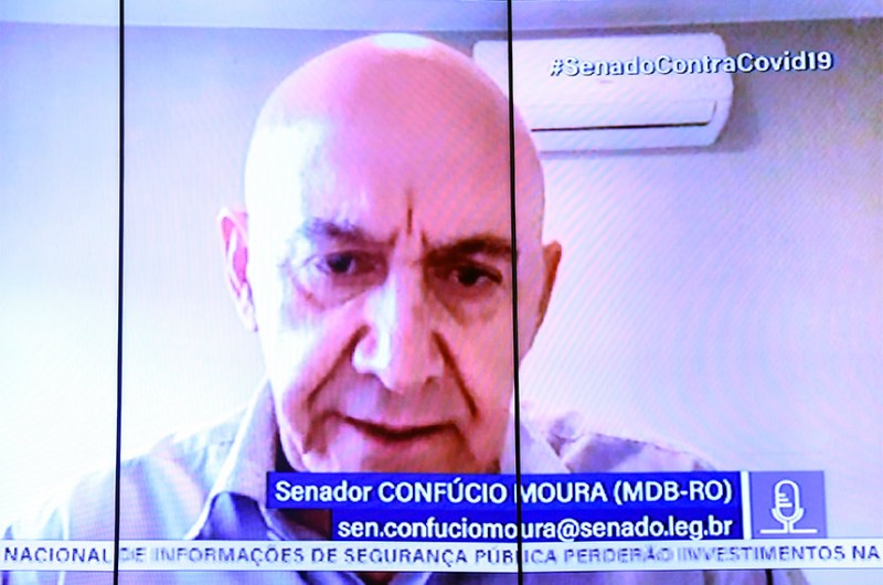 Confúcio Moura manifesta apoio à pauta dos povos indígenas