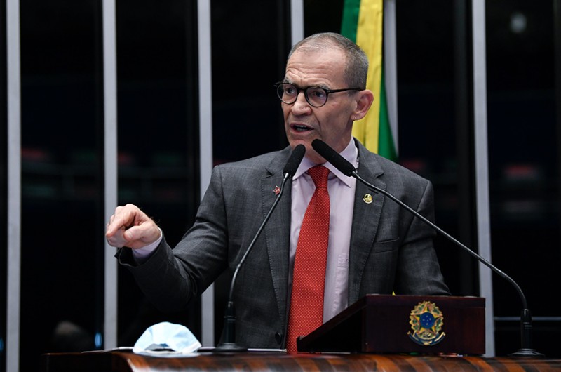 Contarato exorta parlamentares a 