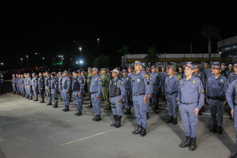 PM promove 506 policiais militares na presença do presidente da República e governador Mauro Mendes