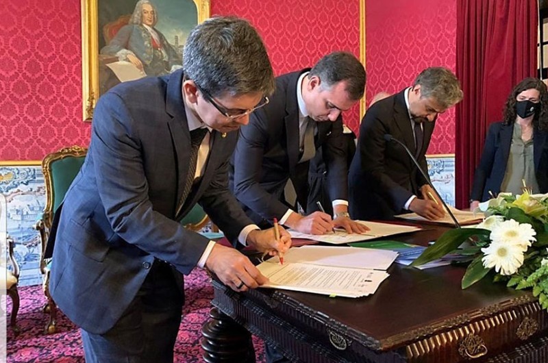 Em Portugal, Pacheco fecha acordo para celebrar bicentenário da Independência