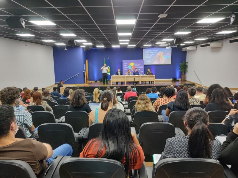 Seduc amplia prazo para sugestões ao documento que norteará as políticas estaduais da Educação Especial