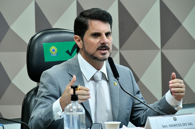 Projeto prevê recolhimento domiciliar para prisão em regime aberto