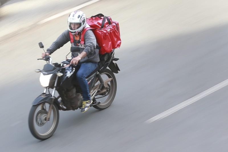 Ipea: Brasil tem 1,5 milhão de motoristas e entregadores de produtos