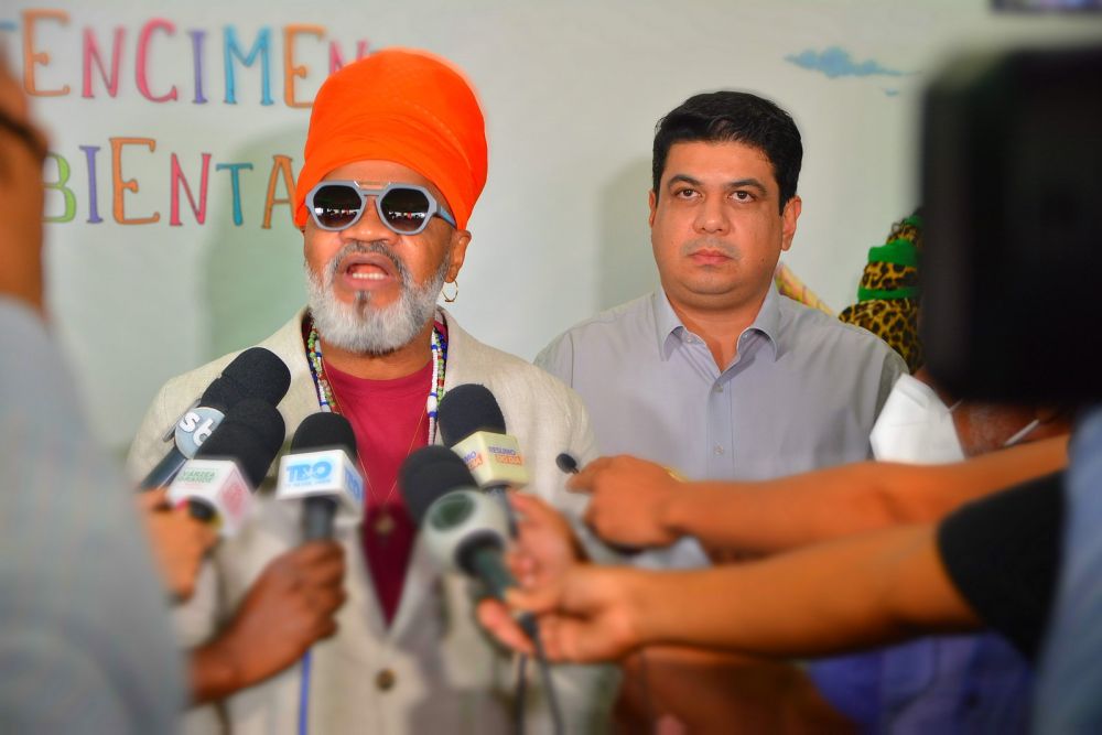 Falta d'água é o maior problema de Várzea Grande, e Kalil Baracat torra quase R$ 4 milhões em kit educativo ambiental