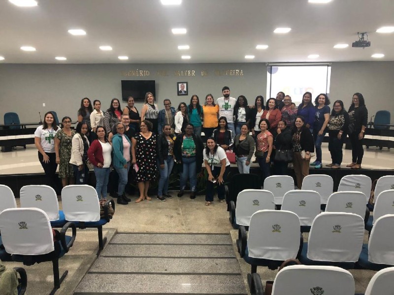 Seduc promove ação integrada de orientação sobre saúde para profissionais em Pontes e Lacerda