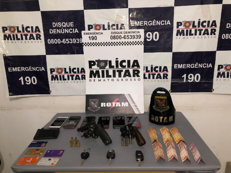 Três homens são presos após roubo de veículo em Cuiabá
