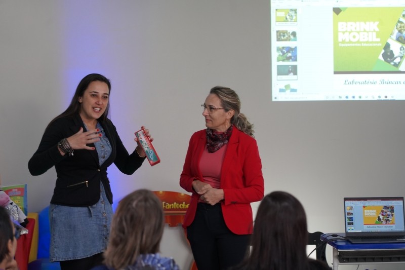 Formação auxilia professores de Lucas do Rio Verde na utilização de brinquedos didáticos