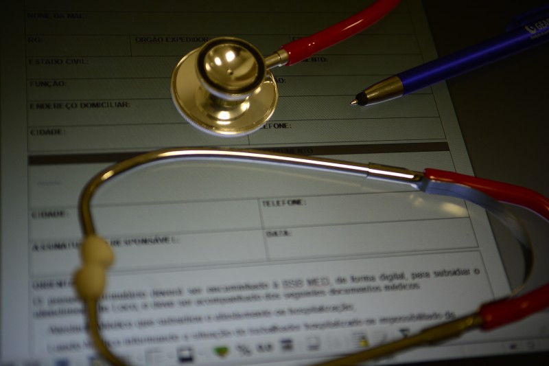 Ministério da Economia analisa cálculo de reajuste dos planos de saúde