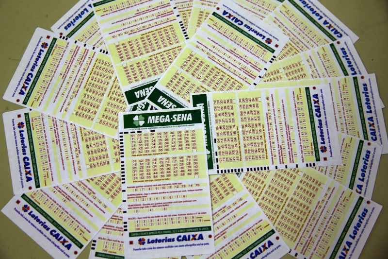 Mega-Sena sorteia neste sábado prêmio acumulado em R$ 53 milhões