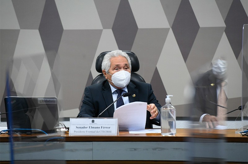 Taxa de segunda via de documentos furtados ou roubados pode deixar de ser cobrada