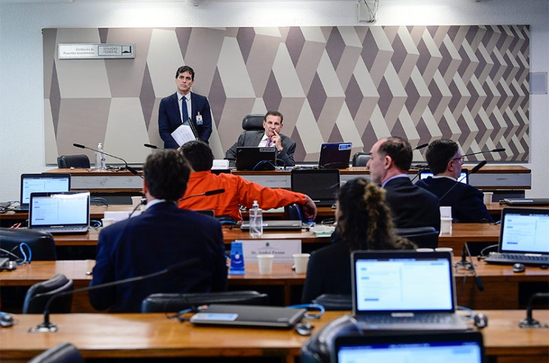 Governo: dependência externa de fertilizantes vai continuar nos próximos anos