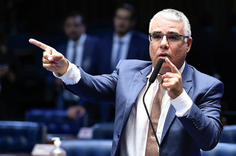 Girão vê 'subserviência' do Senado em relação ao Supremo Tribunal Federal