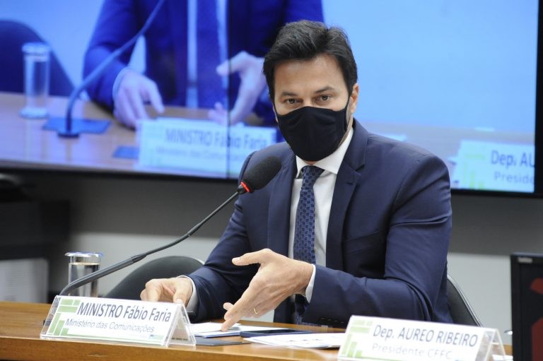 Três comissões vão ouvir ministro das Comunicações sobre suposto acordo para internet na Amazônia