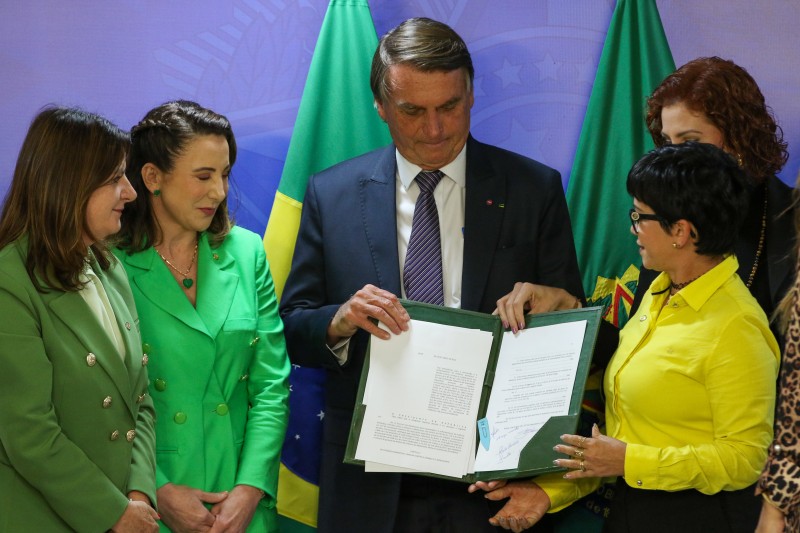 Lei Henry Borel torna crime hediondo assassinato de menores de 14 anos