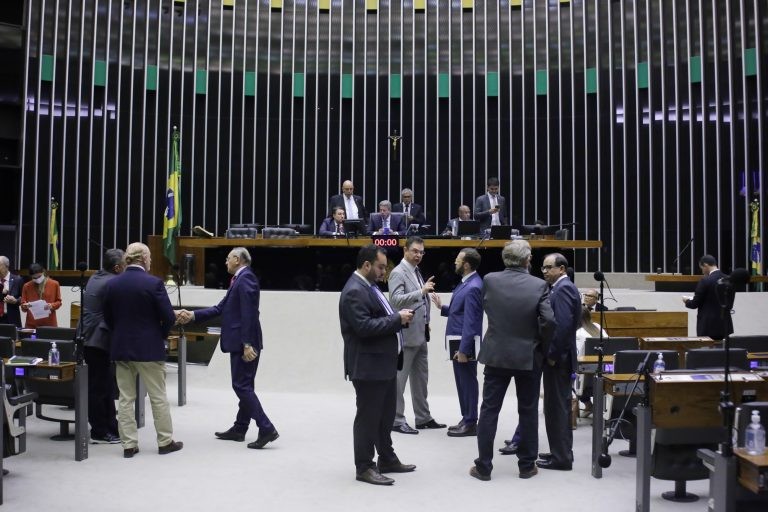 Câmara cria prêmio para boas práticas de conselheiros tutelares; acompanhe