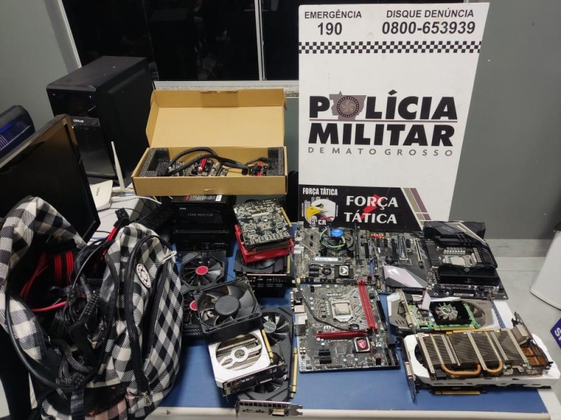 Força Tática prende dois homens e recupera equipamentos furtados de lan house