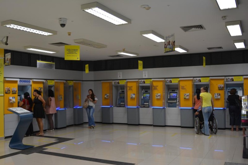 Governo de MT paga salários dos servidores estaduais neste sábado (28)