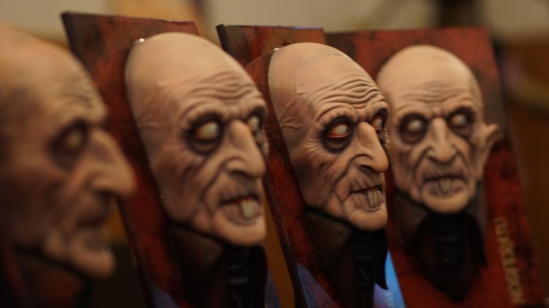 Busto de Nosferatu criado por artistas cuiabanos entra em pré-venda em junho