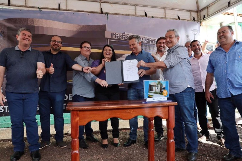 "Esse é um governo comprometido com os municípios", afirma prefeita de Conquista D’Oeste