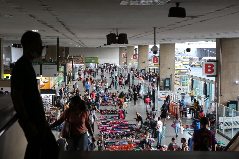 DPU faz mutirão de atendimento jurídico na rodoviária do DF