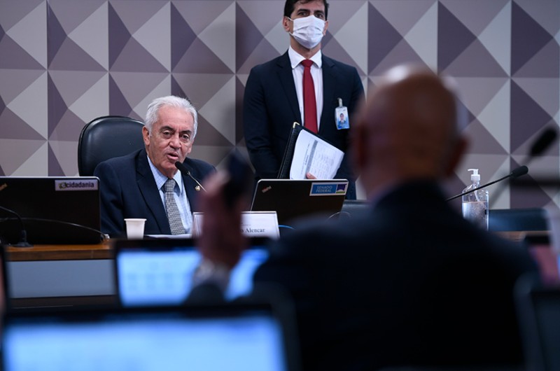 Avança proposta que obriga SUS a oferecer plástica e pós-cirúrgico de lábio leporino