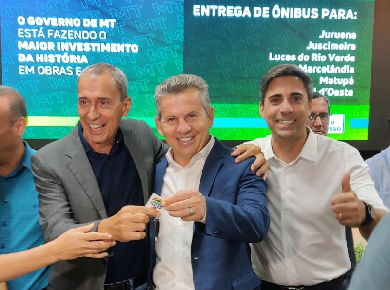 "Há muitos anos esperávamos por isso e vai melhorar atendimento e ensino de nossos alunos", destaca secretária de Educação de Poconé em entrega de 78 novos ônibus escolares