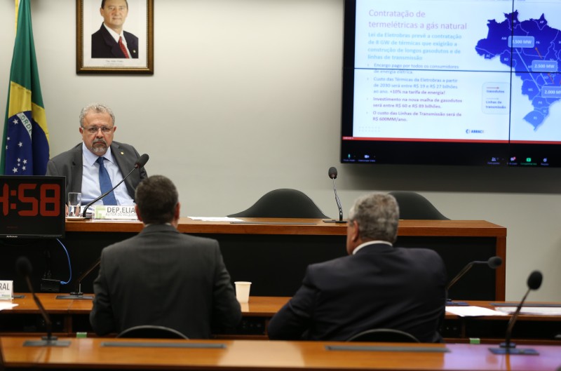 Setor elétrico quer revogar obrigação de se instalar termelétricas