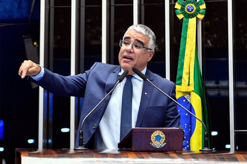 Girão defende votação de projetos que sustam decretos do governo sobre armamento