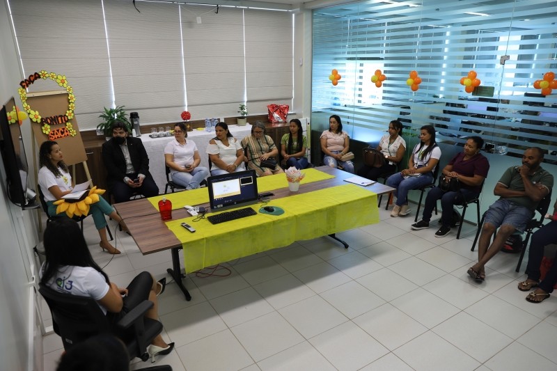 Roda de conversa contra a violência infantil encerra ações do Maio Laranja em Lucas do Rio Verde