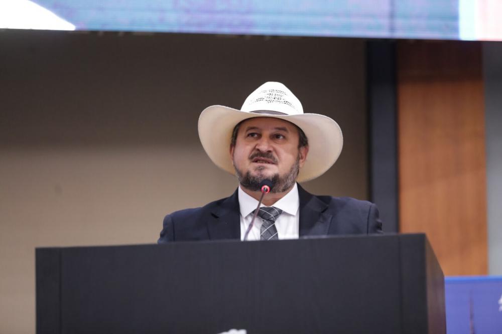 Assembleia acata pedido de Cattani e aprova moção de aplausos a Ciopaer