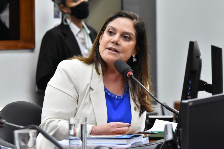 Câmara conhece experiência internacional sobre avaliação de servidores públicos