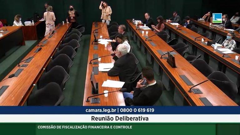 Ministro da Defesa vem à Câmara na próxima semana explicar compra de Viagra pela Marinha