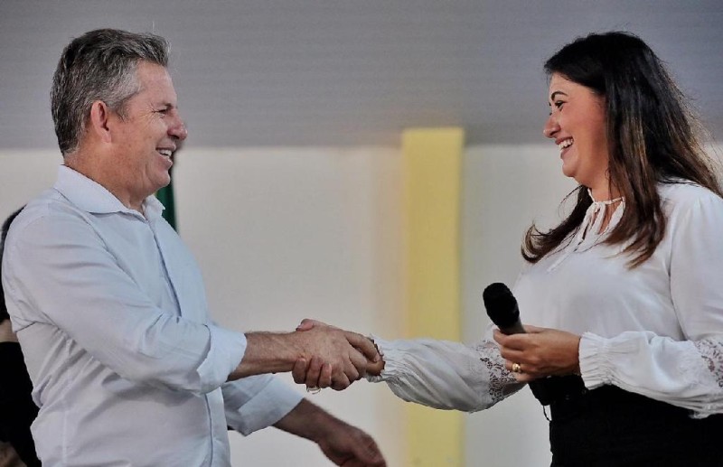“Parceria com o Governo vai asfaltar 100% de nossas ruas e dar conforto à população”, afirma vice-prefeita de Alto Garças