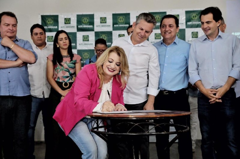 “Casas populares eram desejo antigo da população; parceria com o governo faz toda a diferença”, afirma prefeita de Alto Taquari