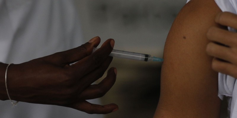 São Paulo tem falta de vacinas da Astrazeneca para segunda dose