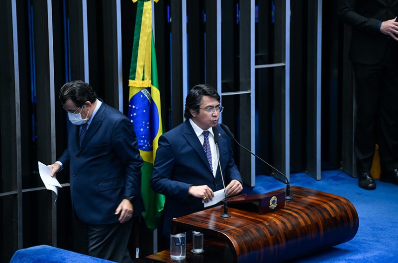 Projeto determina cadastro detalhado para reduzir crimes envolvendo falsos entregadores