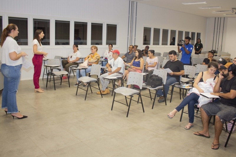 Prefeitura reúne produtores culturais de Lucas do Rio Verde para apresentação de editais